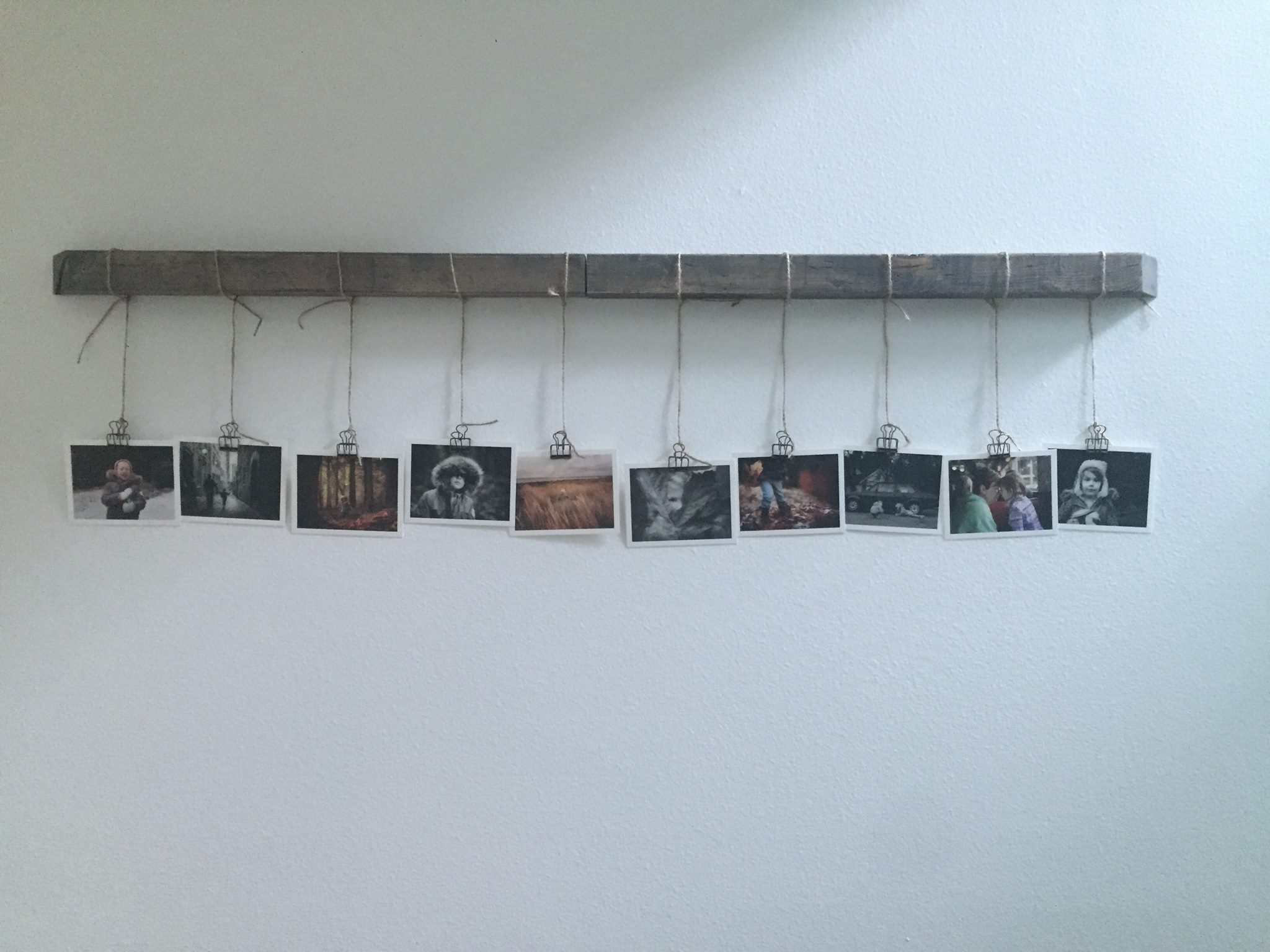 5 Great Ways To Display Your Family Photos From Your Phone to Home