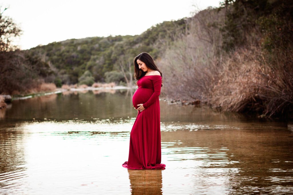 Austin Maternity Session inWater at Bull Creek-11