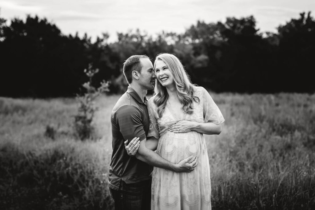 Austin Maternity Session at Common Fords Ranch-10